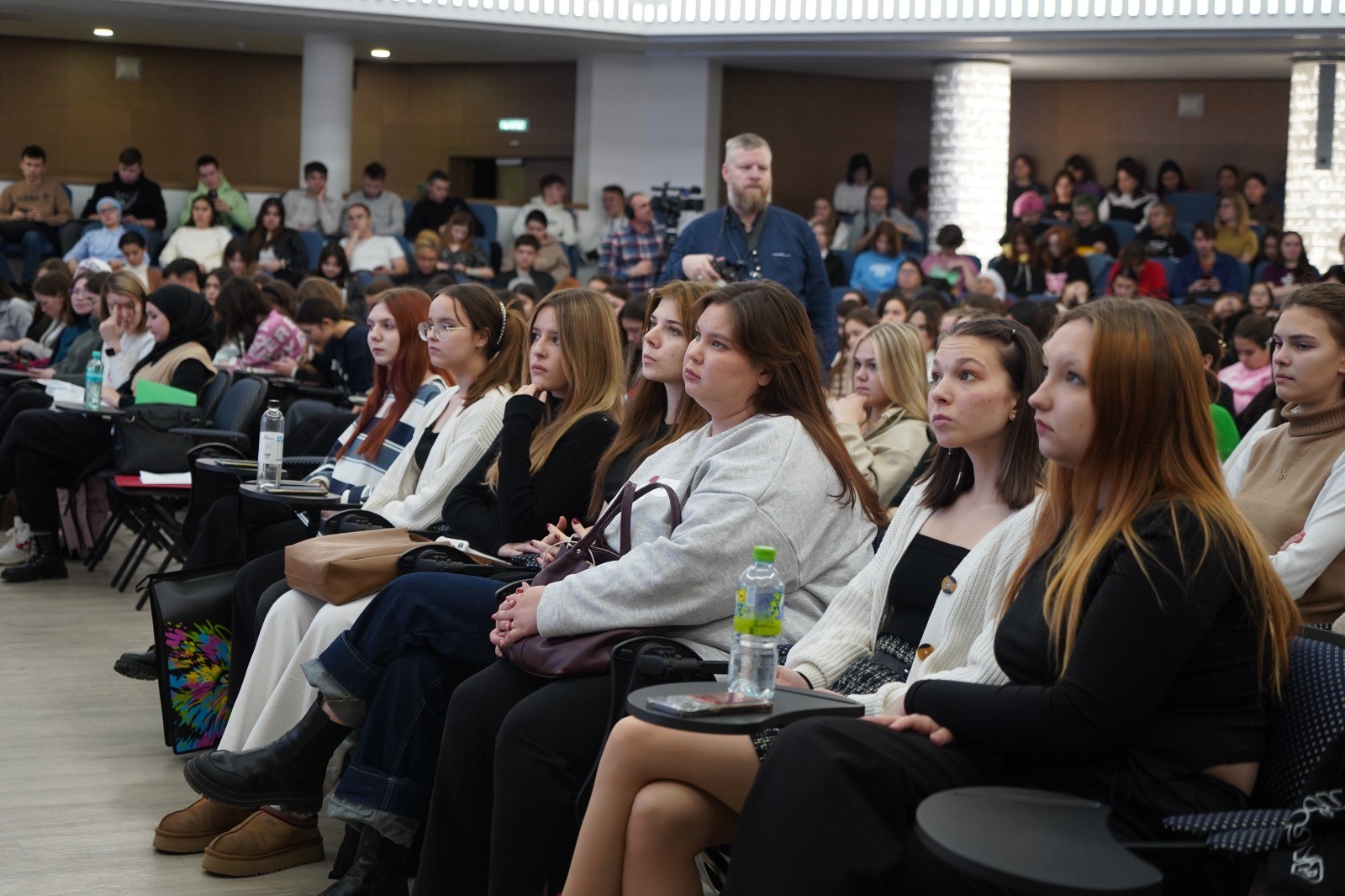 � ��� ������������ ����� ��������� ��������� ,� ��� ������������ ����� ��������� ���������