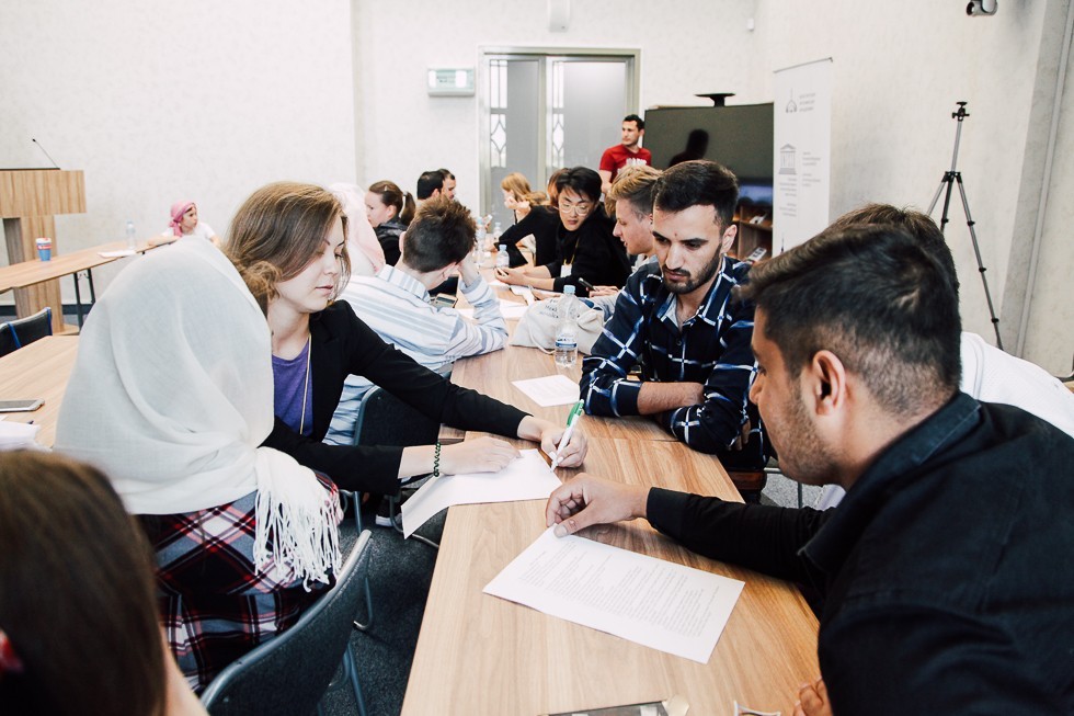 ������������ ������ ������ ������ ����� 