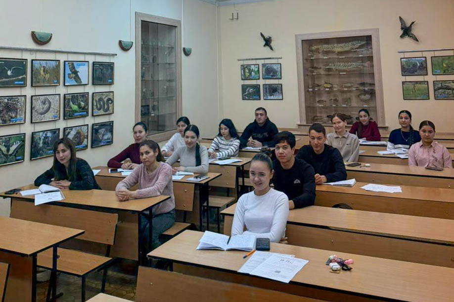 В Елабужском институте КФУ обсудили проблему коррупции В Елабужском институте КФУ обсудили проблему коррупции