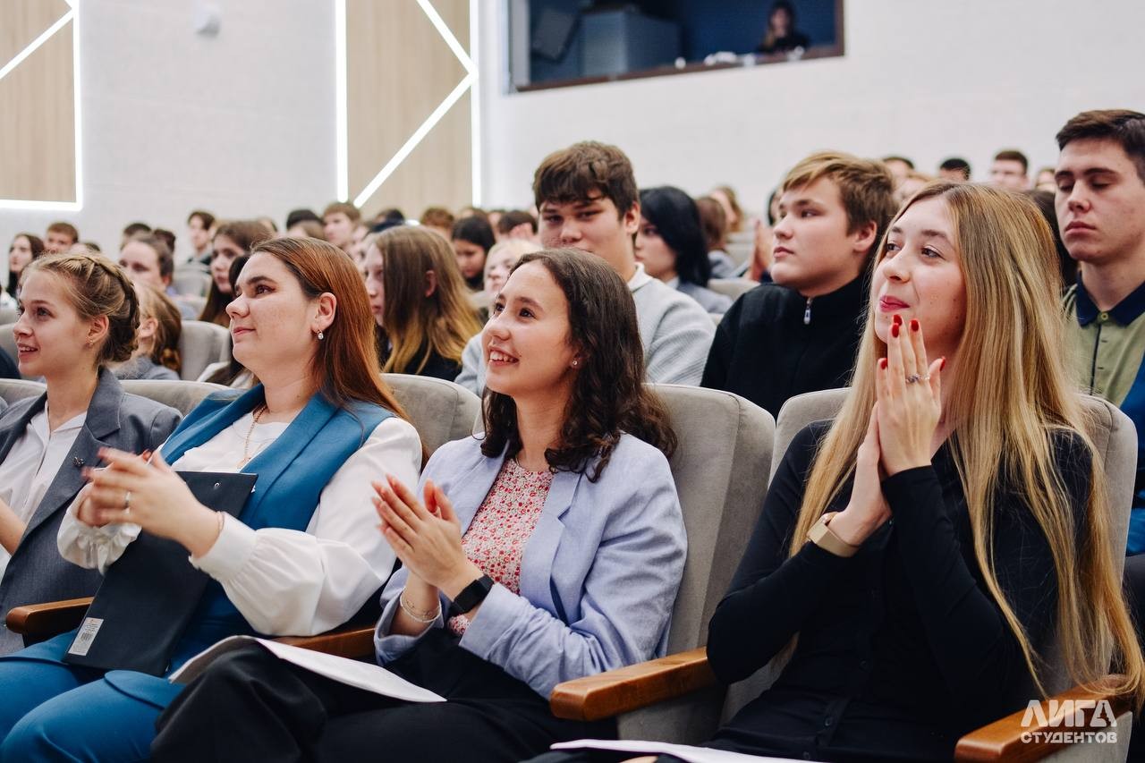 Студентка Елабужского института КФУ возглавит 'Лигу студентов Елабуги' Студентка Елабужского института КФУ возглавит 'Лигу студентов Елабуги'