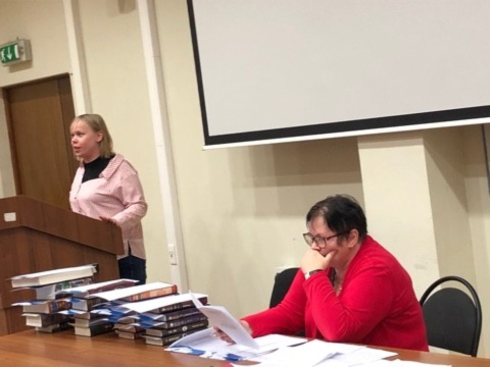 Ведущие актеры Казанского ТЮЗа на закрытии XVII Всероссийской научно-практической конференции 'Литературоведение и эстетика в XXI веке ('Татьянин день')' Ведущие актеры Казанского ТЮЗа на закрытии XVII Всероссийской научно-практической конференции 'Литературоведение и эстетика в XXI веке ('Татьянин день')'