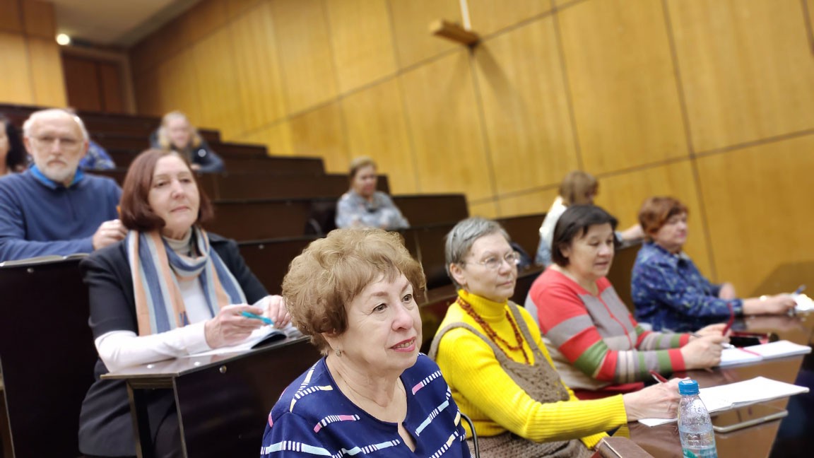 Фоторепортаж с лекций по истории Казани Фоторепортаж с лекций по истории Казани