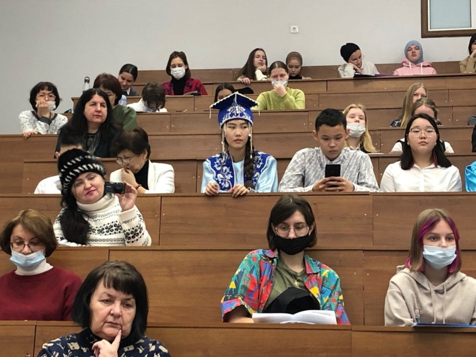 XIX Всероссийская научно-практическая конференция 'Литературоведение и эстетика в XXI веке ('Татьянин день') (ИФМК КФУ, 25 ? 27 января 2022 года) в 2022 году посвящена 90-летию со дня рождения доцента Татьяны Александровны Геллер XIX Всероссийская научно-практическая конференция 'Литературоведение и эстетика в XXI веке ('Татьянин день') (ИФМК КФУ, 25 ? 27 января 2022 года) в 2022 году посвящена 90-летию со дня рождения доцента Татьяны Александровны Геллер