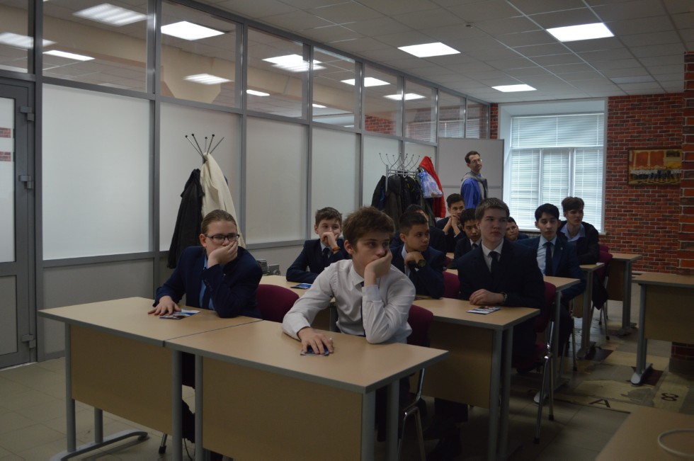 ����� ��������� ���� ������������� 