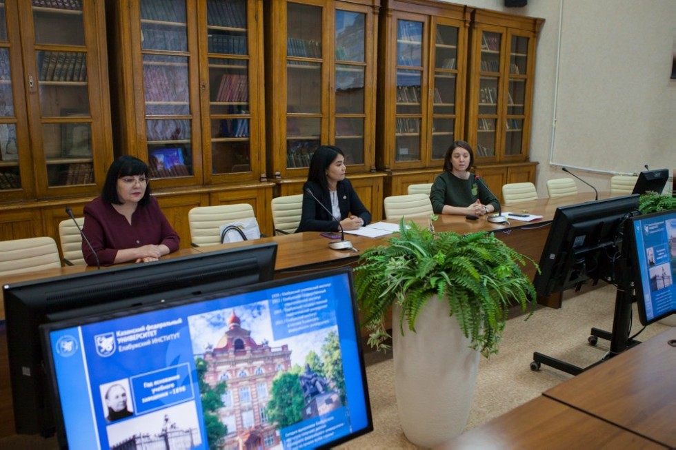 В Елабужском институте состоялась встреча с представителями Кыргызского национального университета им. Ж. Баласагына