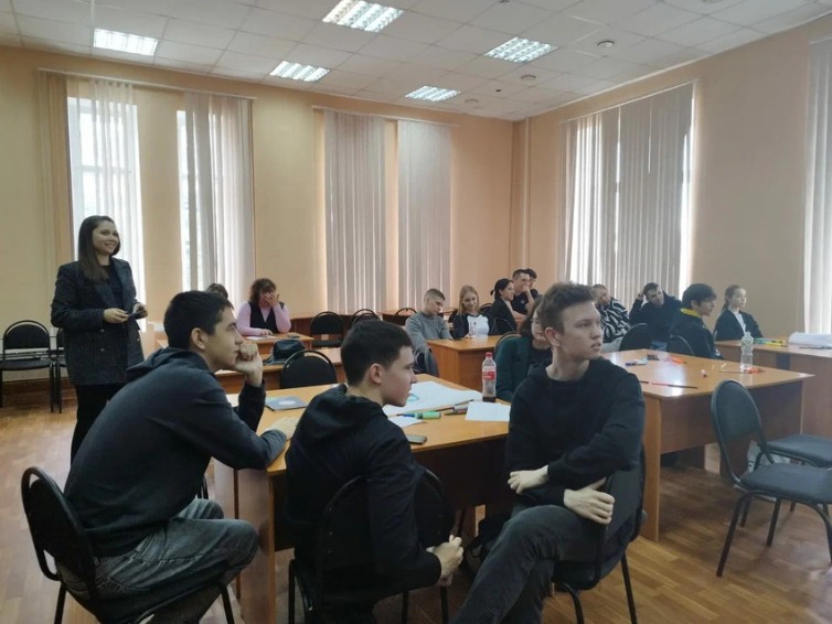 Сертификаты помощника вожатого получили участники психолого-педагогических классов Сертификаты помощника вожатого получили участники психолого-педагогических классов