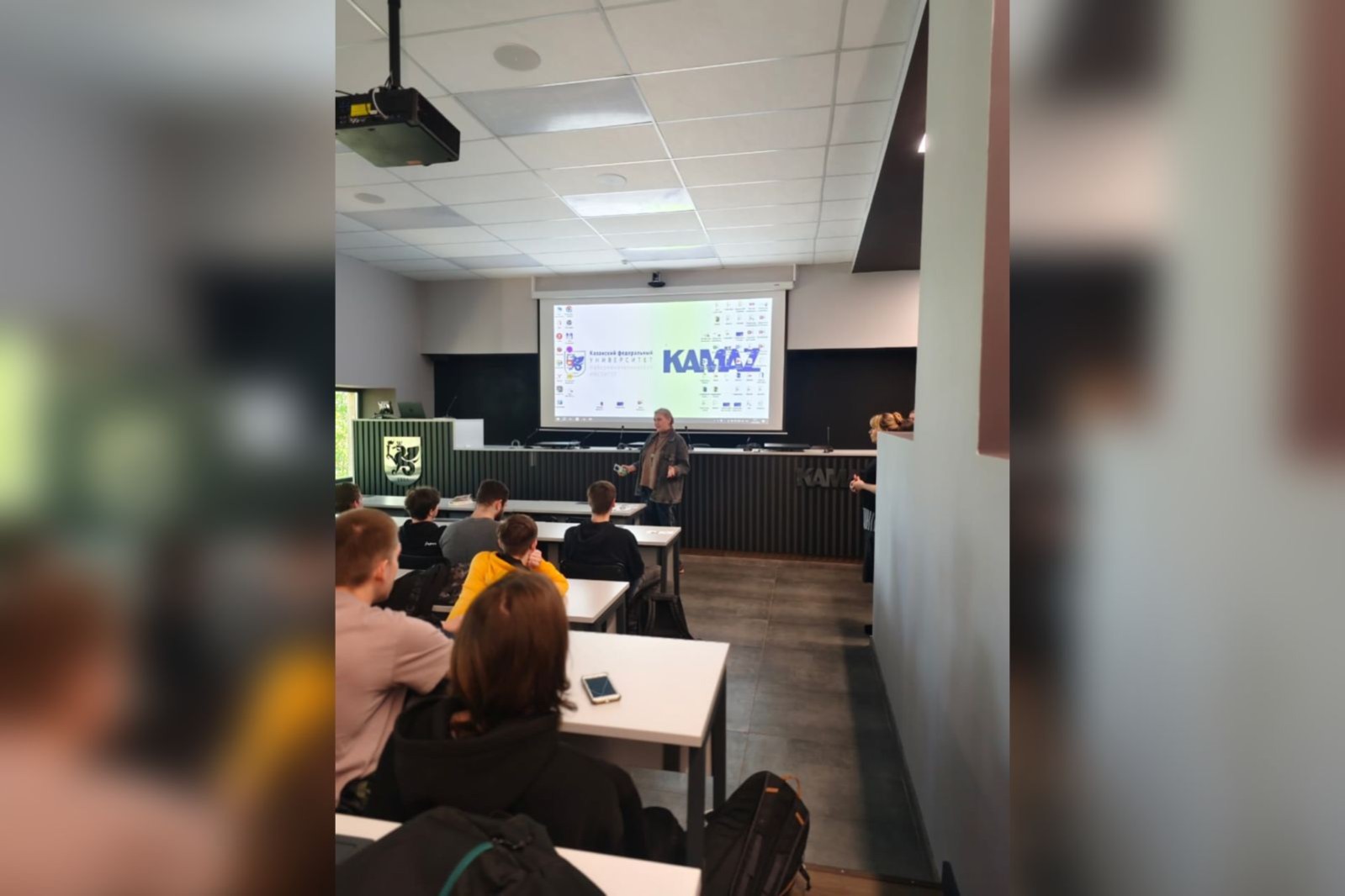 Ведущие IT-компаний АЙТАТ, ЦОБ и ЦИТ ПАО 'КАМАЗ Ведущие IT-компаний АЙТАТ, ЦОБ и ЦИТ ПАО 'КАМАЗ