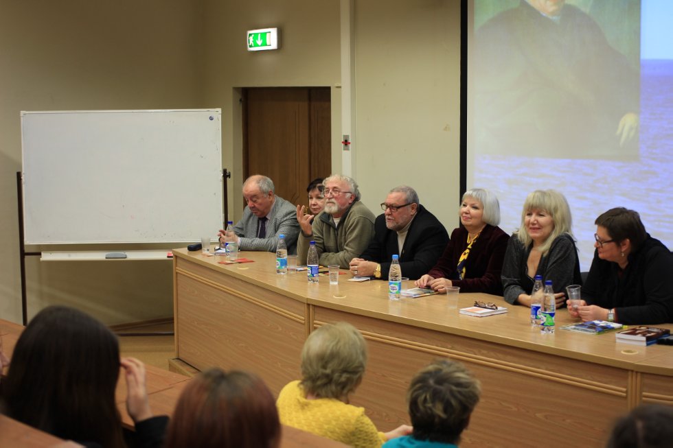 '?��� ����� ������� � ������ �������?':���������� ������� � ���������� ������������� ������������ ������ ��.�.�.���������