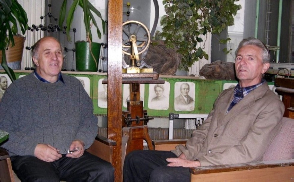 Demonstration cabinet Demonstration cabinet