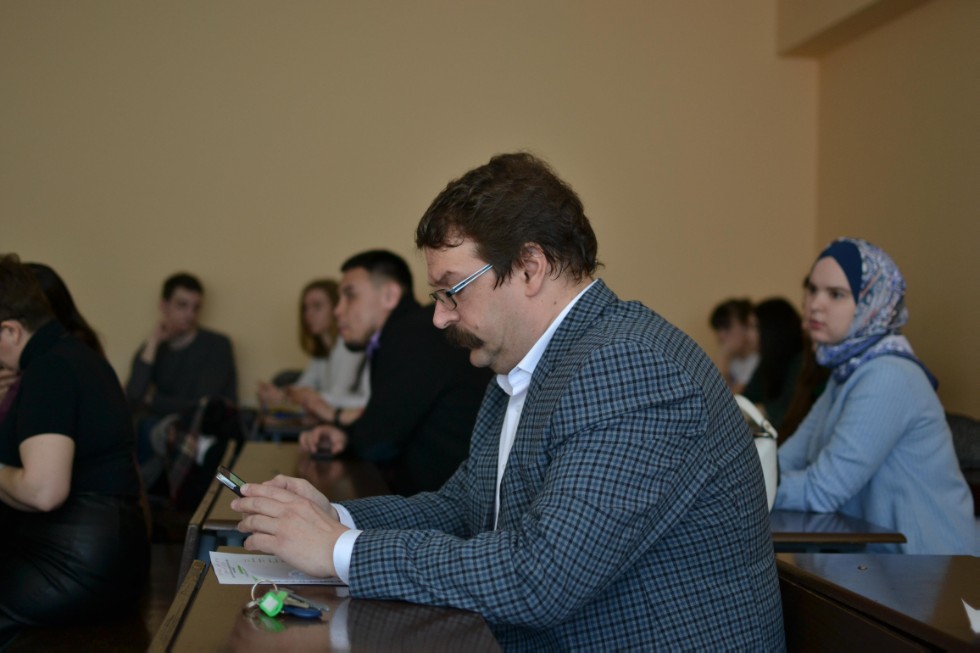 ����� ������������ ����� ����