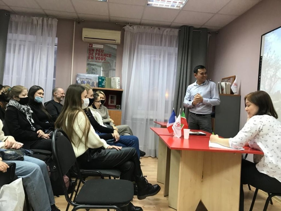 ������������ �����������: ���� �� ��������� �� ��������� � ������ ������� �� ������� ������� � ������ ����.