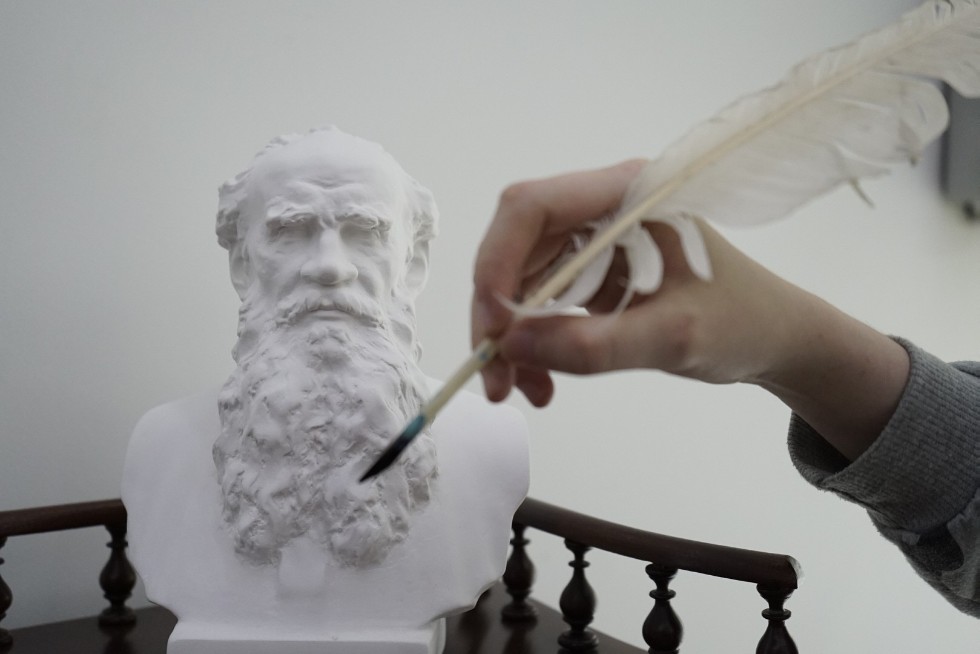 PRO Science Night: historical dance, lectures and live paintings