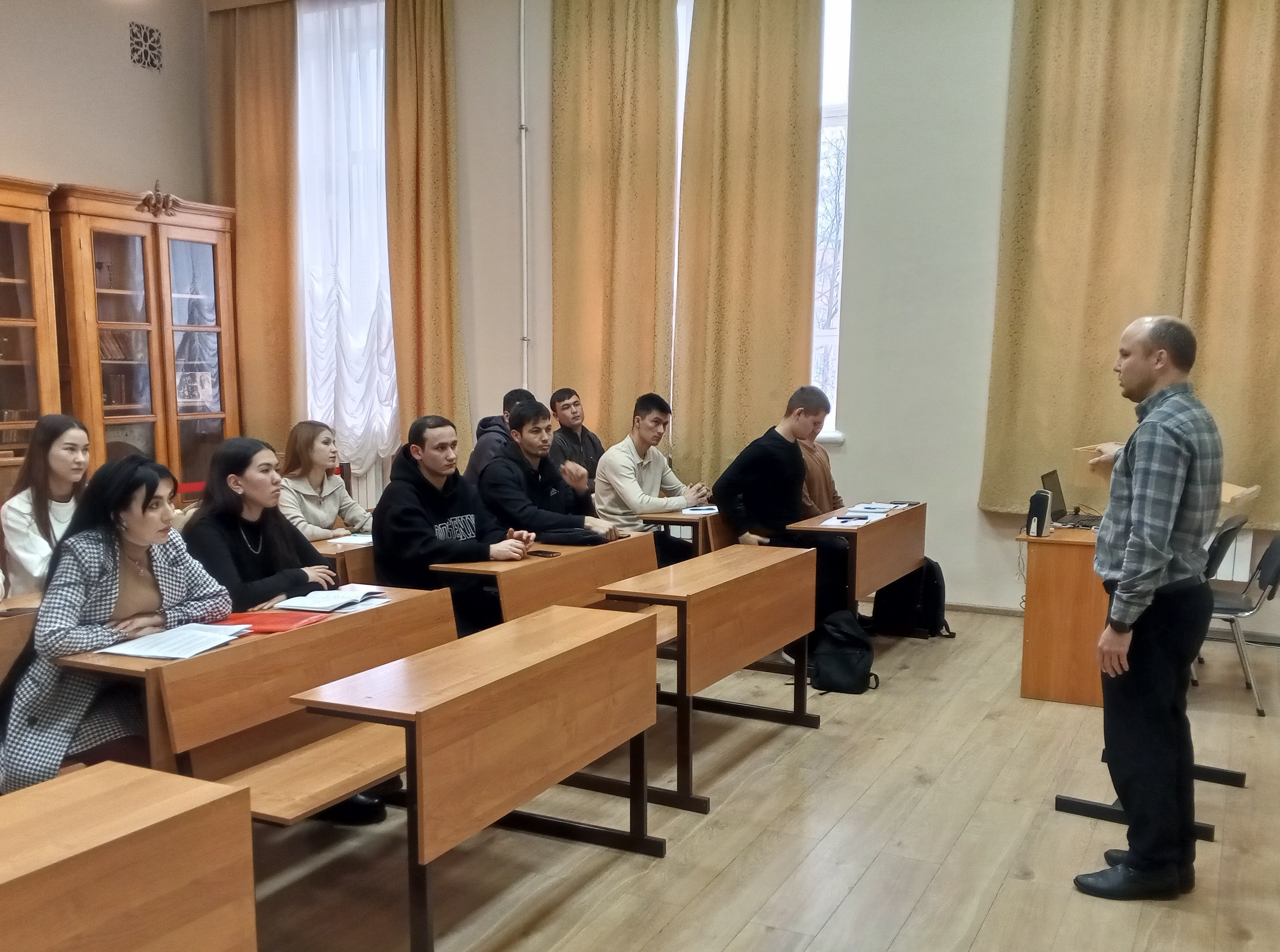 'Чистое поколение': состоялся кураторский час 'Чистое поколение': состоялся кураторский час