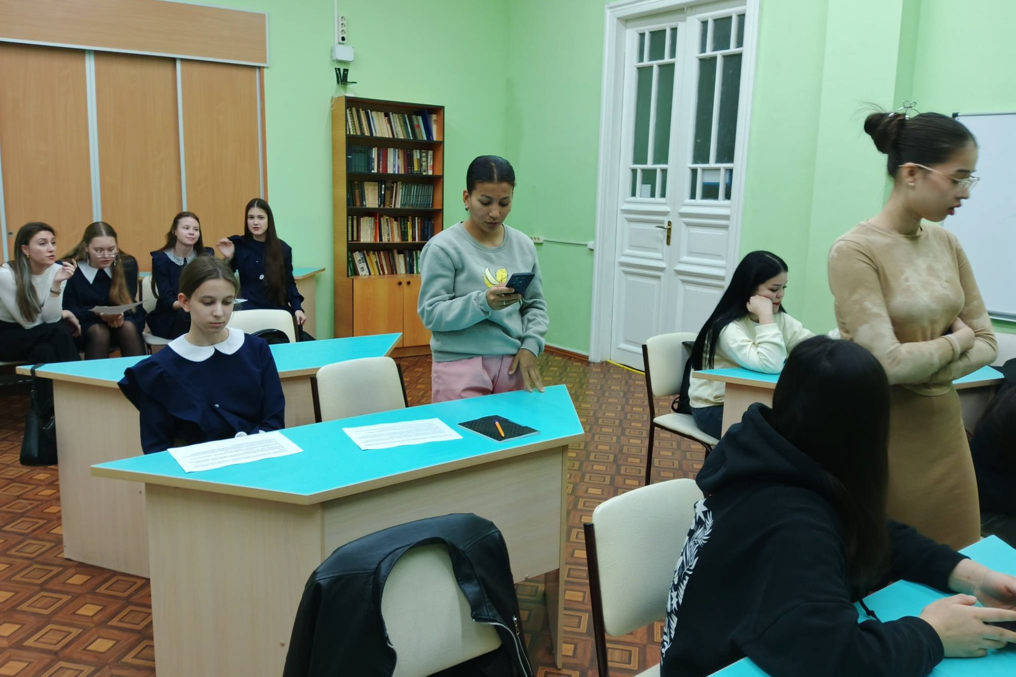 �������� 'Edlingua' ������� ������� ������