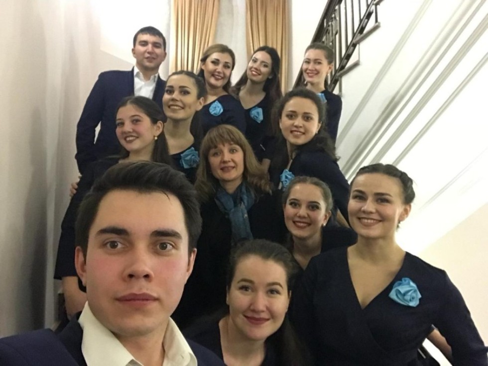 'МЫ ПОНИМАЛИ ДРУГ ДРУГА С ПОЛУЗВУКА': ВОКАЛЬНО-ХОРОВОЙ КОЛЛЕКТИВ 'СОЗВУЧИЕ' 'МЫ ПОНИМАЛИ ДРУГ ДРУГА С ПОЛУЗВУКА': ВОКАЛЬНО-ХОРОВОЙ КОЛЛЕКТИВ 'СОЗВУЧИЕ'