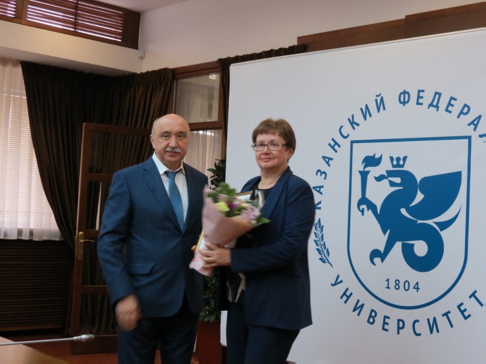 Елена Чижанова: 'Чтение всегда будет актуальным и потребность к информации никуда не исчезнет' Елена Чижанова: 'Чтение всегда будет актуальным и потребность к информации никуда не исчезнет'