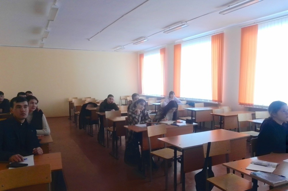 Послание президента России обсудили студенты Елабужского института КФУ Послание президента России обсудили студенты Елабужского института КФУ