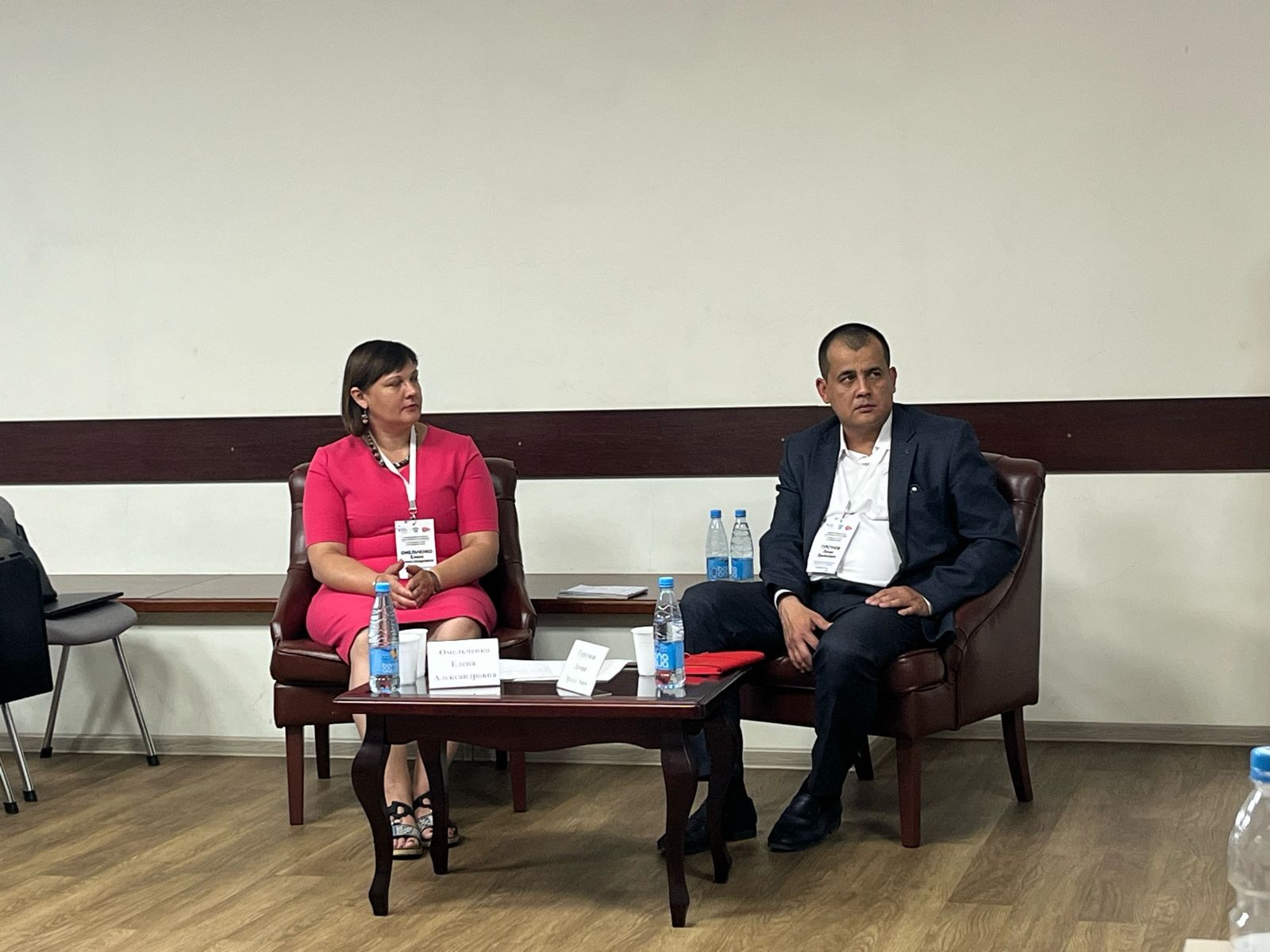 Заседание Симпозиума 'Мигранты в образовании: от проблем ? к решениям' Заседание Симпозиума 'Мигранты в образовании: от проблем ? к решениям'