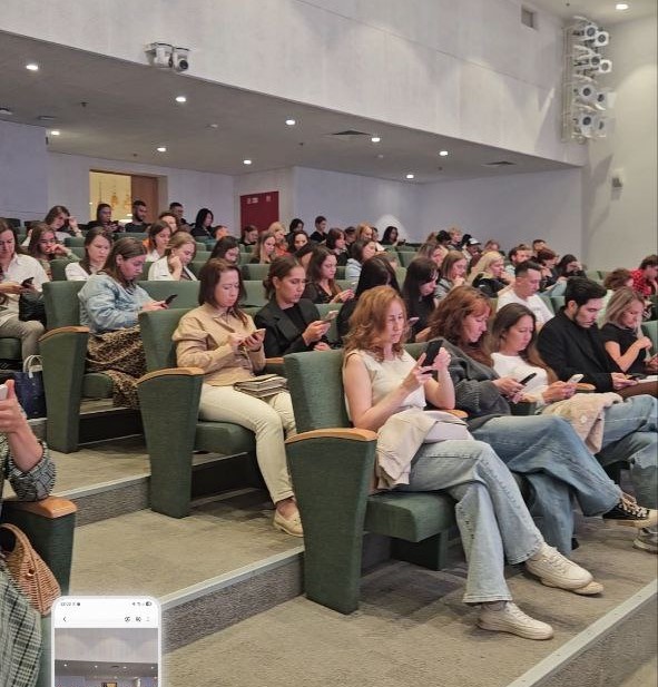 Доцент кафедры Общего менеджмента ИУЭФ КФУ Никифорова Э.Г. провела открытую лекцию в Национальной библиотеке РТ Доцент кафедры Общего менеджмента ИУЭФ КФУ Никифорова Э.Г. провела открытую лекцию в Национальной библиотеке РТ