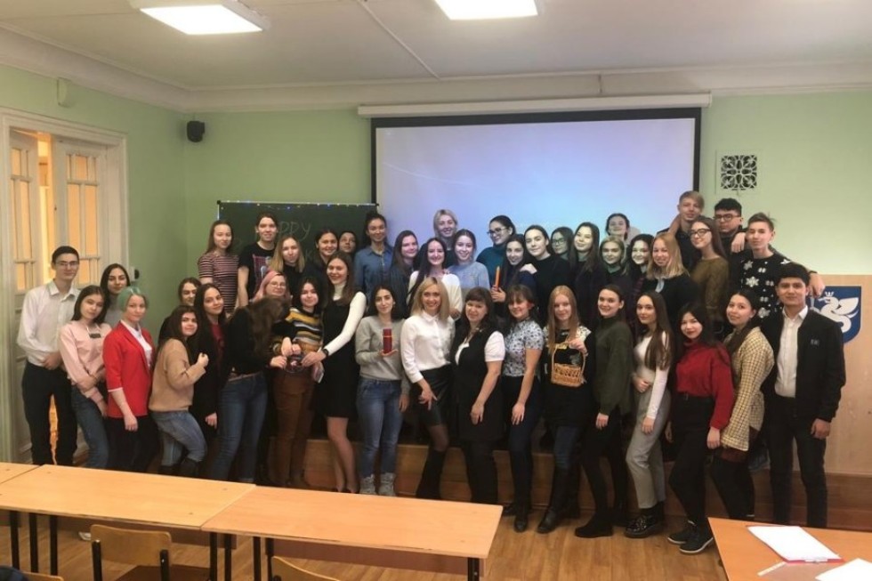 ��������� ����������� ������ �� �������� � ��������� � ���������� ����� ���������� �����.