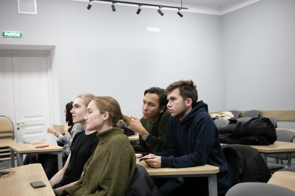 Студенты ИМО обсудили Косовский кризис Студенты ИМО обсудили Косовский кризис