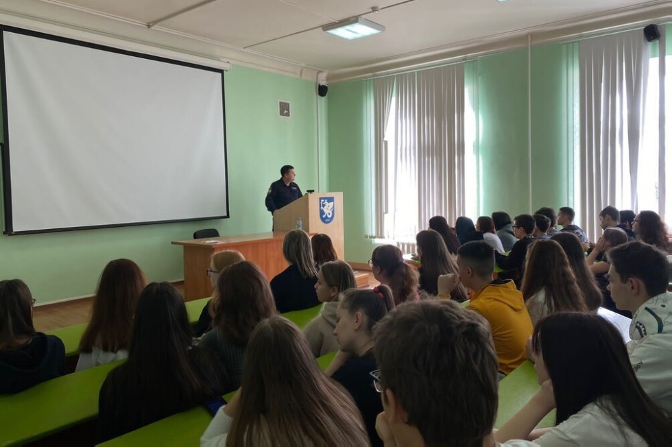 � ���������� ��������� ������ ������� � ��������������� ���