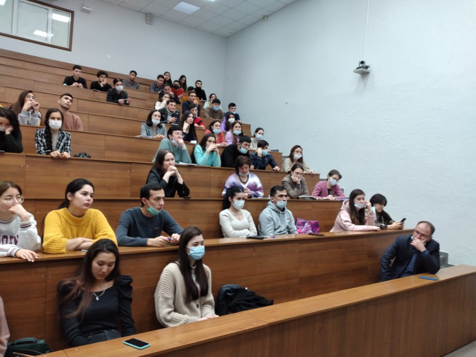 ��������������� �������� �� ���������� ������: ���������� � ������