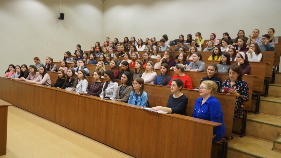 '��һ����������� ��� ���,  ����� �ә �����ә���� ����ә� ���ң ө��� �ә���,  ����ә� ө��� ����������'