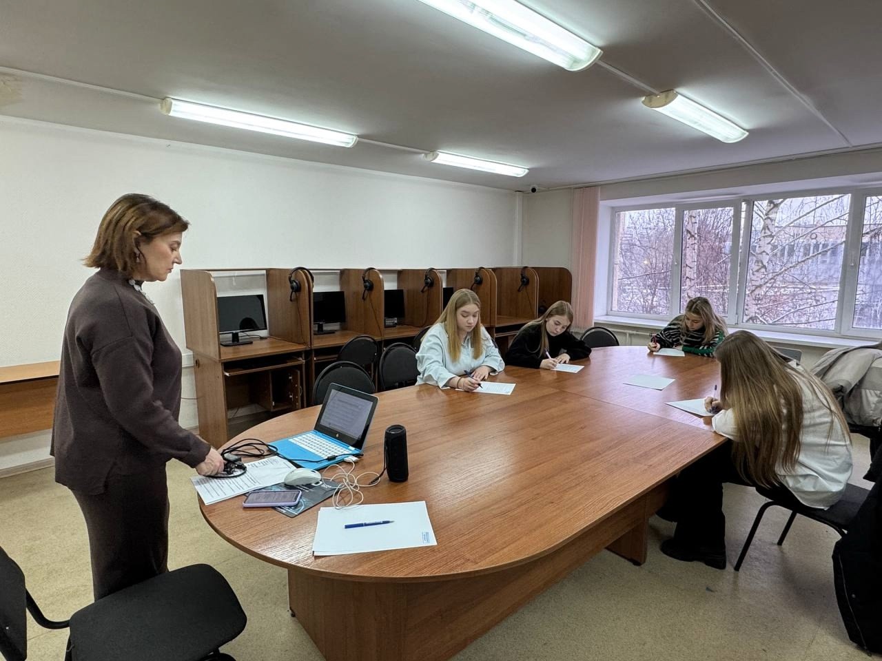 �������� ������ � ���������� �����