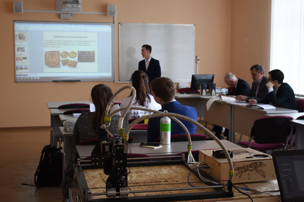 ����� ��������� ���� ������������� 