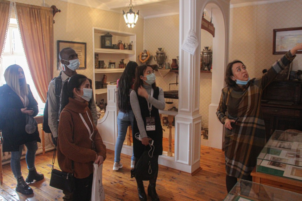 ����������� ������������� ������������ ����� ����� ����� 6000 �������