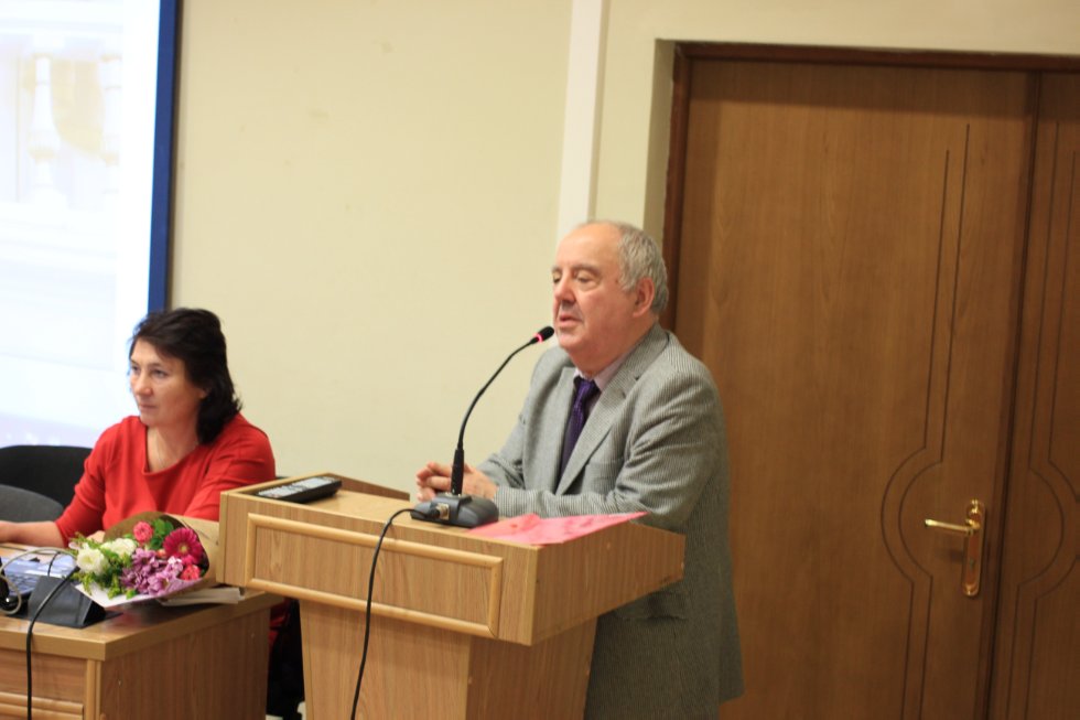 '?��� ����� ������� � ������ �������?':���������� ������� � ���������� ������������� ������������ ������ ��.�.�.���������