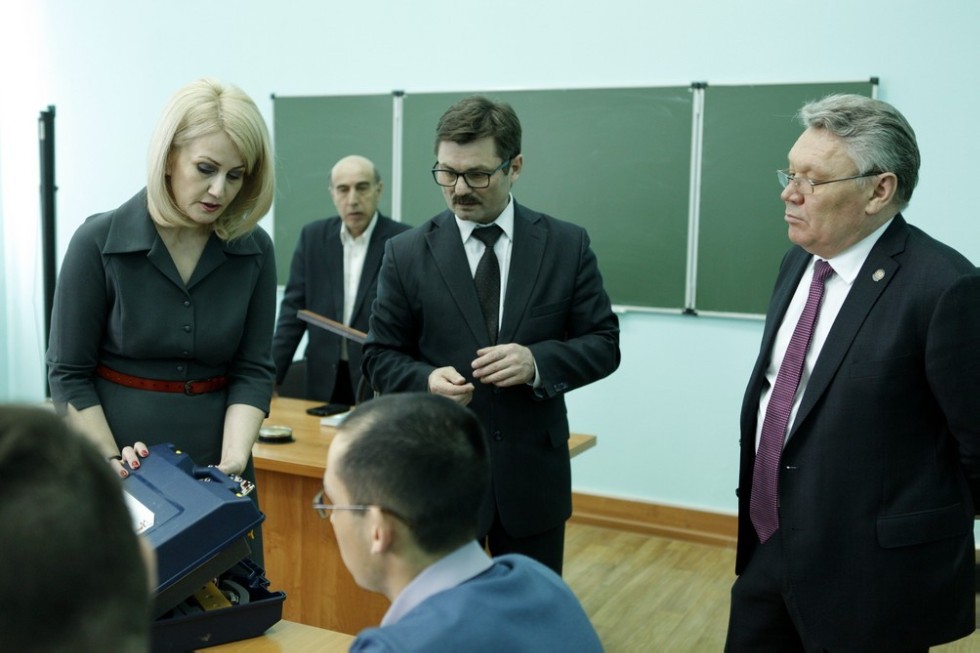 ������� � ���������� ��������� ��� � ������� ������� ������� ����������� �������-��������, ������� ����������� � ����� �� ����� ��������