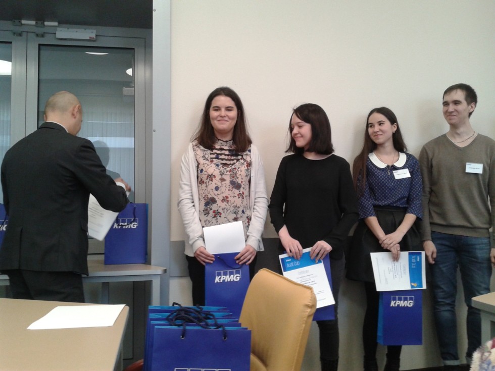 9 апреля по всей России состоялся региональный этап кейс-чемпионата Audit Cup 2019 в офисах КРМG городов России 9 апреля по всей России состоялся региональный этап кейс-чемпионата Audit Cup 2019 в офисах КРМG городов России