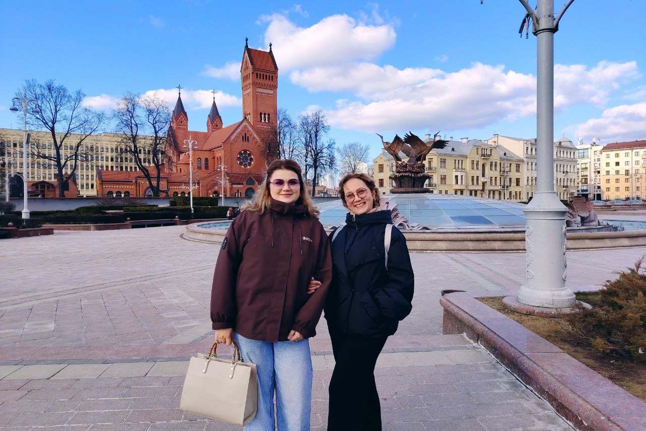 Преподаватели КФУ представили доклад на международной конференции 'Китайская цивилизация в диалоге культур' в Минске Преподаватели КФУ представили доклад на международной конференции 'Китайская цивилизация в диалоге культур' в Минске