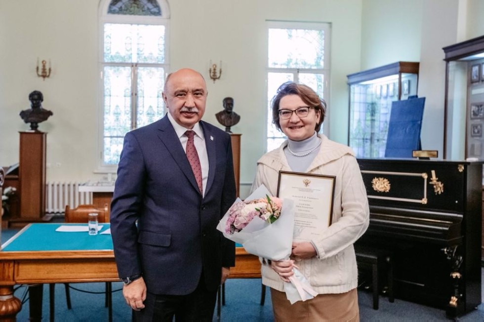 Преподаватели ИФМК отмечены ведомственными наградами за значительные заслуги в сфере образования Преподаватели ИФМК отмечены ведомственными наградами за значительные заслуги в сфере образования