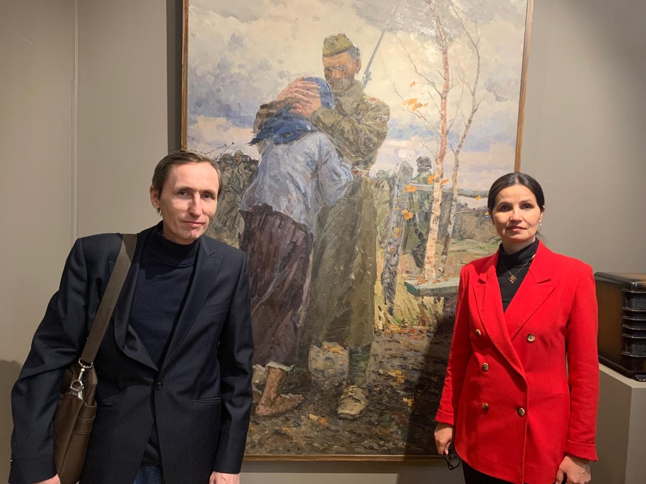 В национальной художественной галерее 'Хазинэ' открылась выставка к 80-летию Дня Победы В национальной художественной галерее 'Хазинэ' открылась выставка к 80-летию Дня Победы