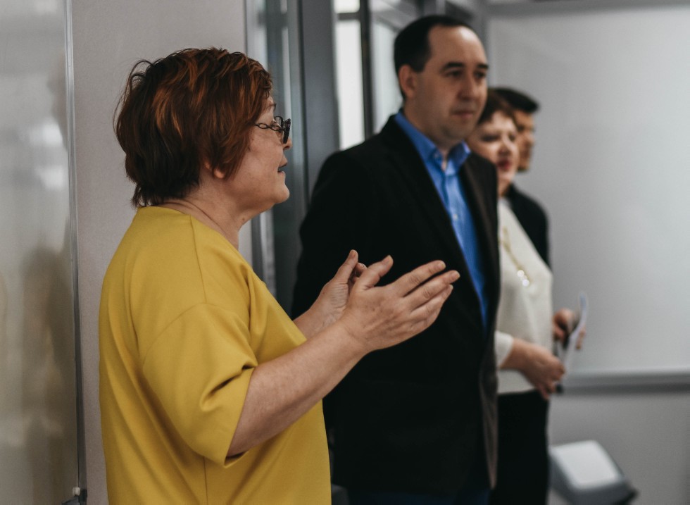 ����� ��������� ���� ������������� 