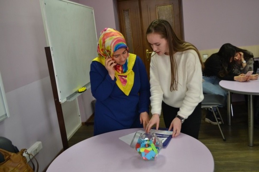 Spell Battle ���������� ���� �� ����������-��������� �� ������