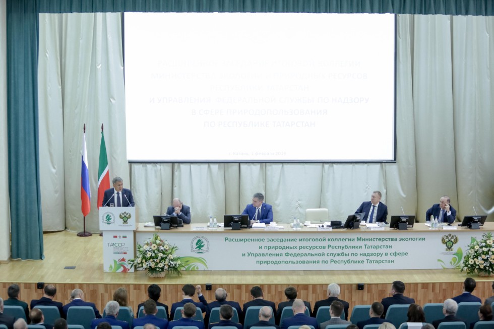 Kazan University showcased developments during annual review meeting of Ministry of Ecology and Natural Resources of Tatarstan ,President of Tatarstan, Ministry of Ecology and Natural Resources of Tatarstan, IES, IFMB, IGPT