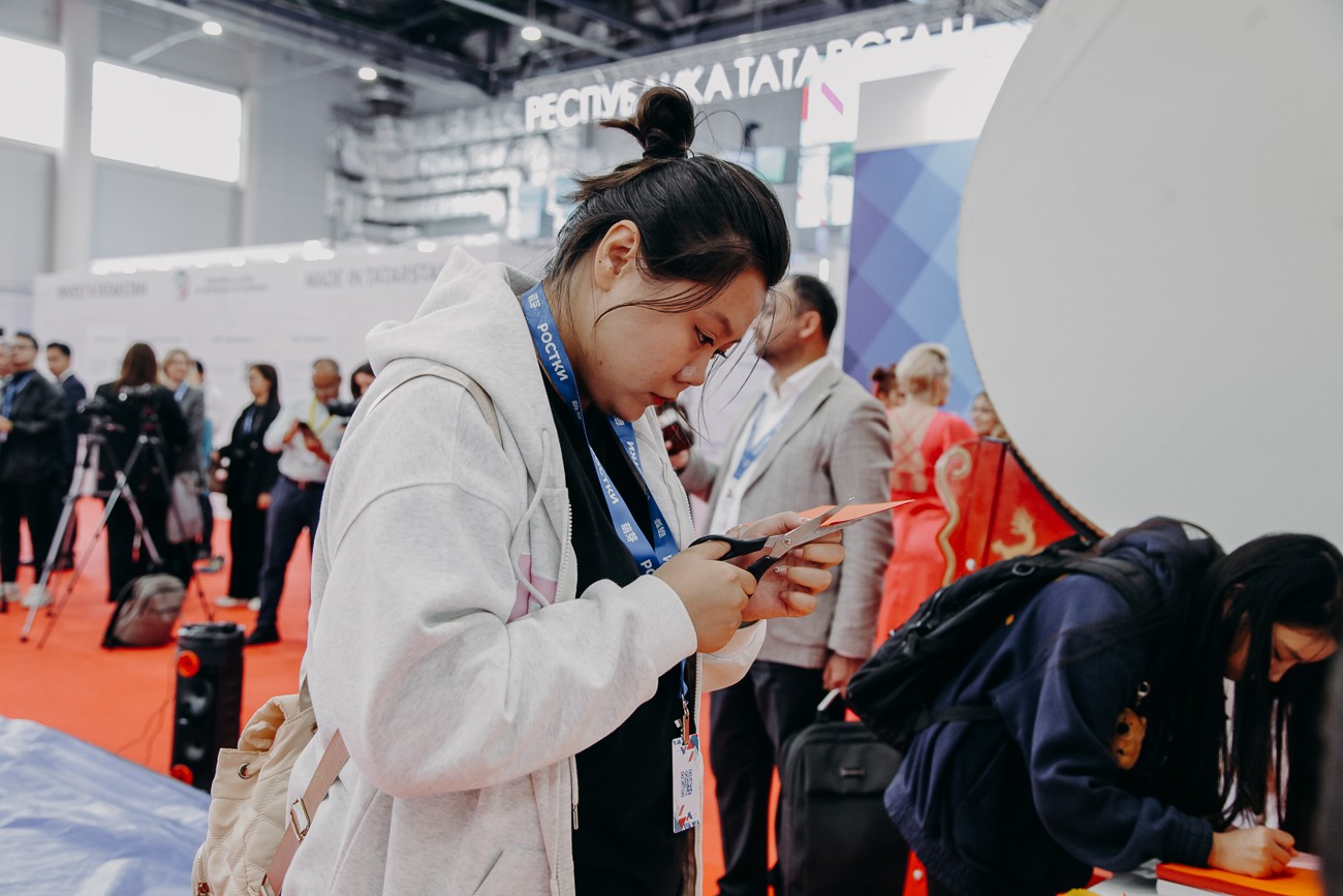 ��� ��������� ������� � ������ '������: ������ � ����� ? �������������� ��������������'.