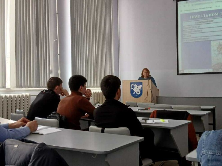 В Елабужском институте КФУ прошло мероприятие к Дню Воинской славы В Елабужском институте КФУ прошло мероприятие к Дню Воинской славы