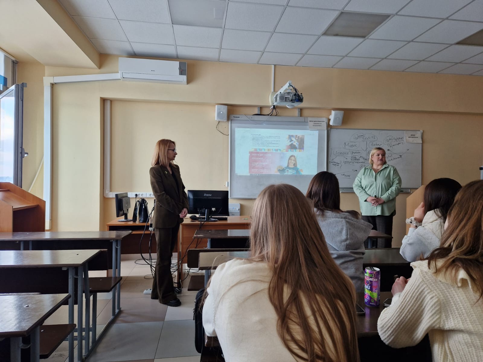 Заместитель исполнительного директора НКО Заместитель исполнительного директора НКО