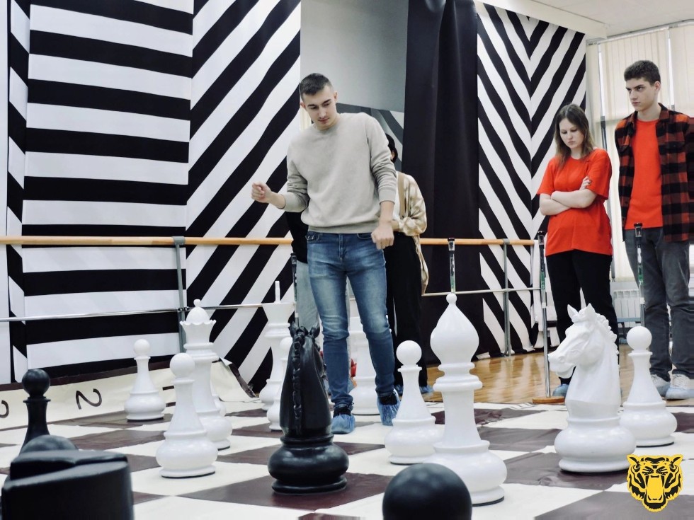 ��������� ������������ ������ �� �������. ��������� ���� 