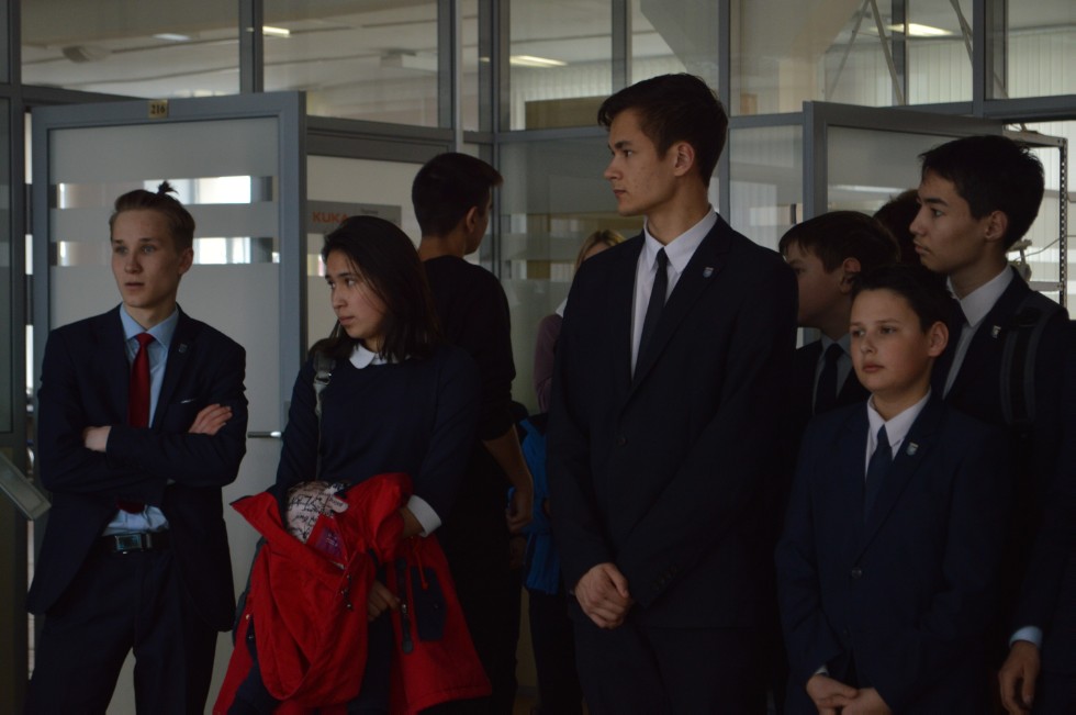 ����� ��������� ���� ������������� 