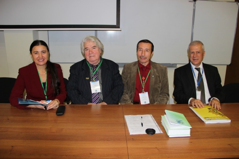 ��������������