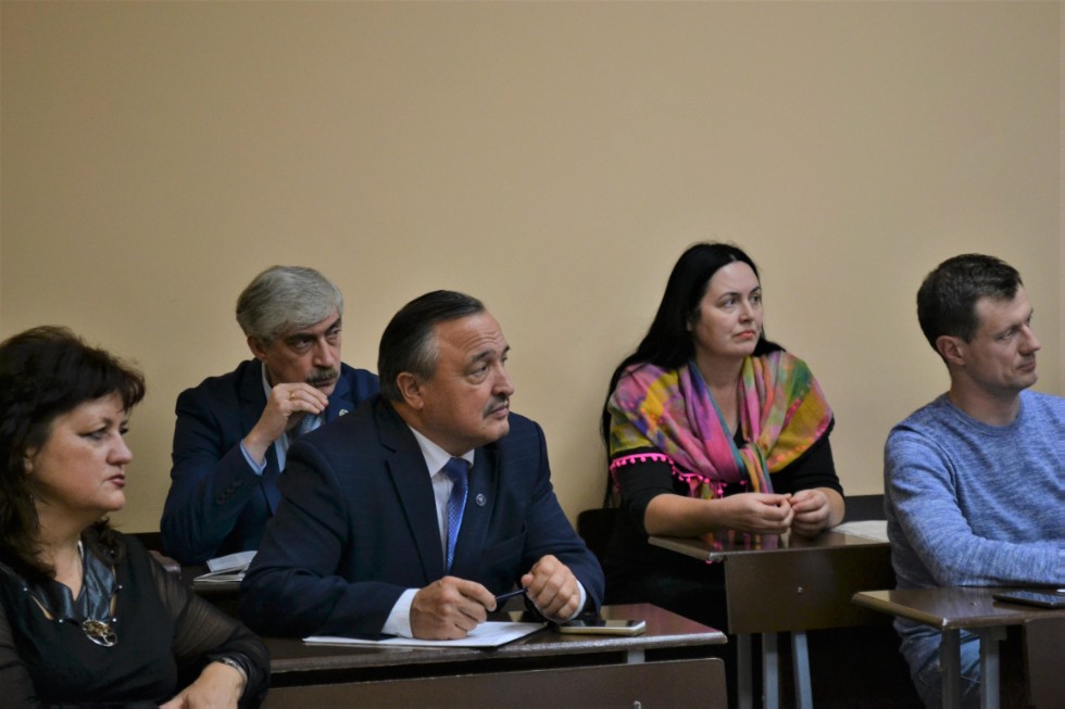 ����������� ��������� ������� ������