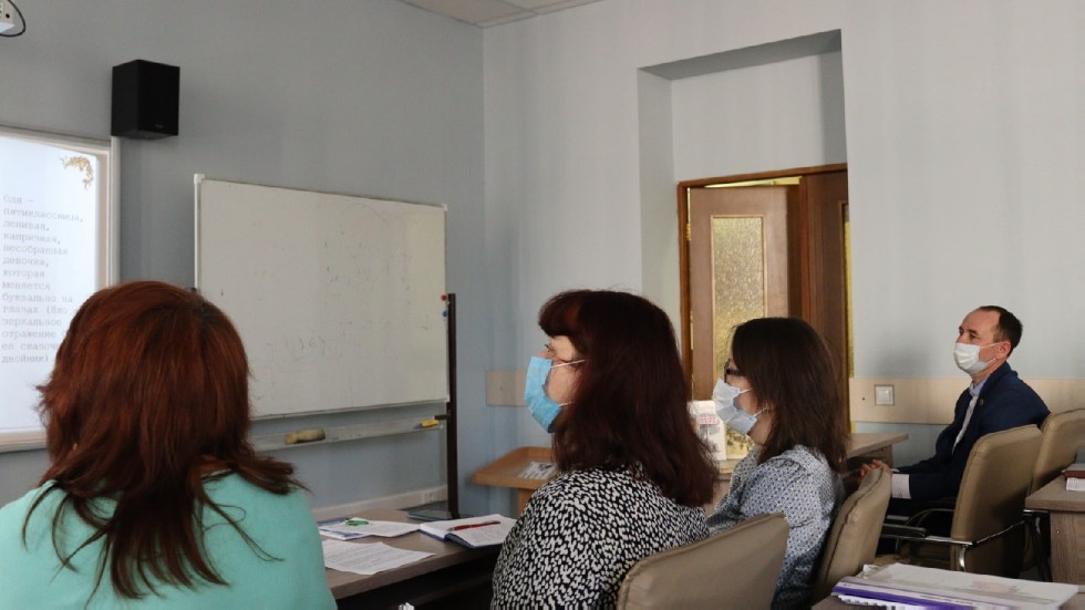 ДОСТОЙНАЯ СМЕНА ДОСТОЙНАЯ СМЕНА