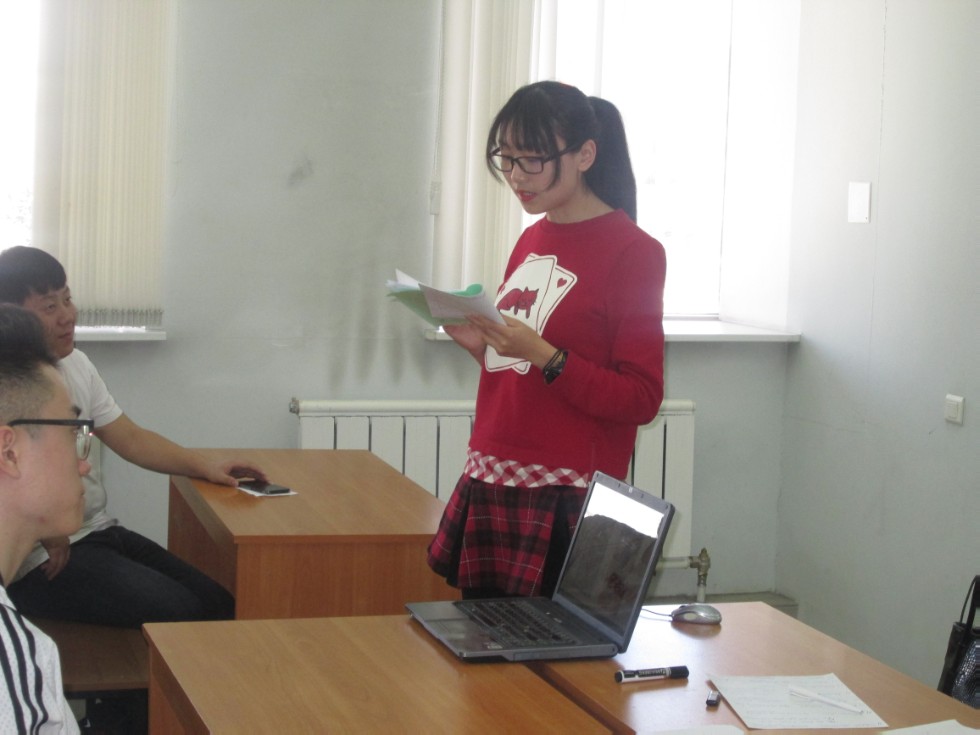 Трудно ли изучать русский и китайский языки? Трудно ли изучать русский и китайский языки?