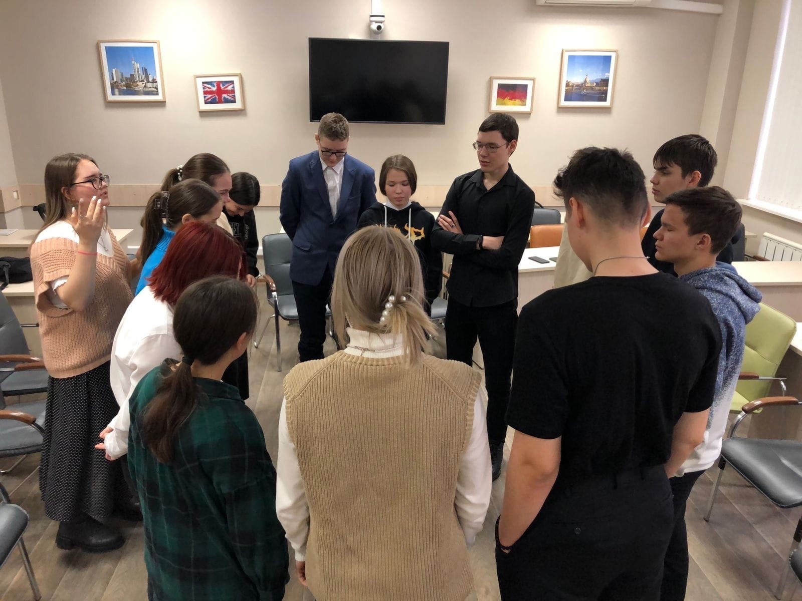 � ���� ������ 8-10 ������� ������������������� ����������� �������� �������� �� ��������� '�������'